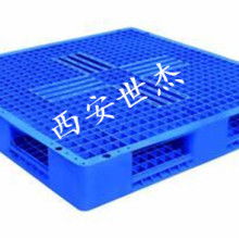 上海奉賢頭橋啟東木制品加工廠 專業主營新舊木材、托盤、廢舊托及各類木制品