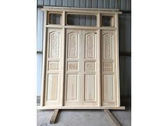 西寧木制品加工與實木門窗選購指南 隴西江江木業(yè)領(lǐng)航品質(zhì)生活